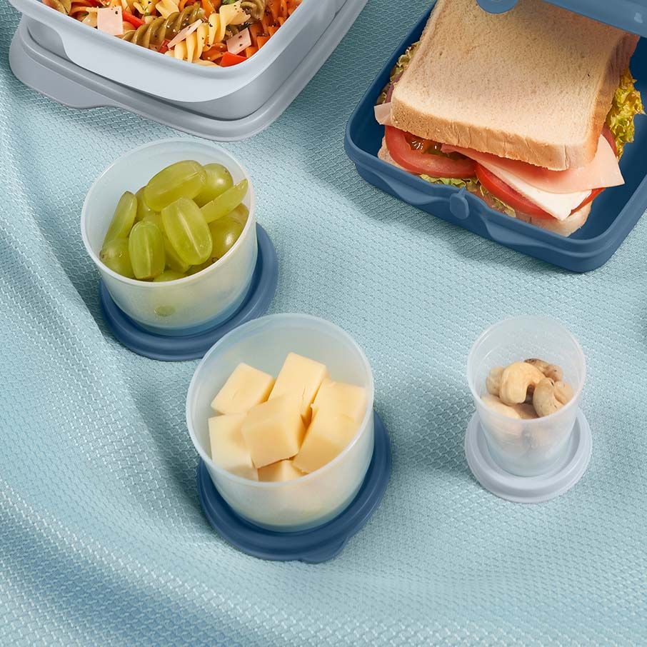 Tupperware Super Snack 10-pc. Set White / Blue / Light Lunch and Snacks | DVEJ58962